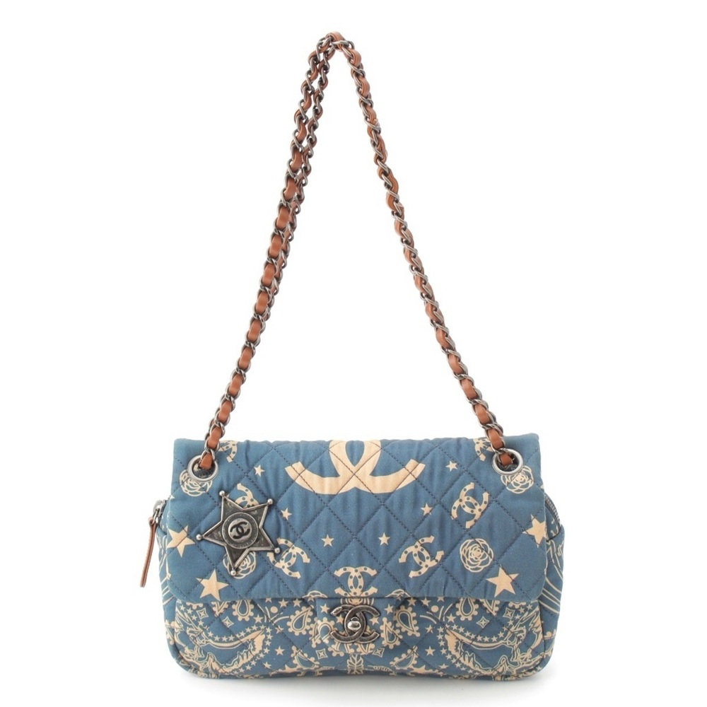 10.700 onsite ! Chanel Paris Dallas Blue Medium flap Bag